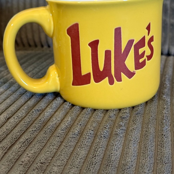 Gilmore Girls Yellow Mug- LUKE’S- NWT - Picture 2 of 6